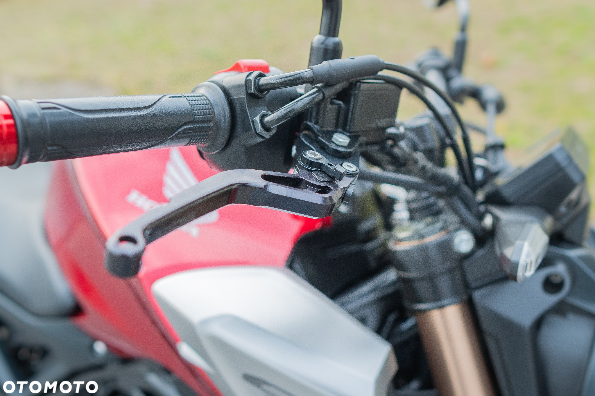 Honda CB - 16
