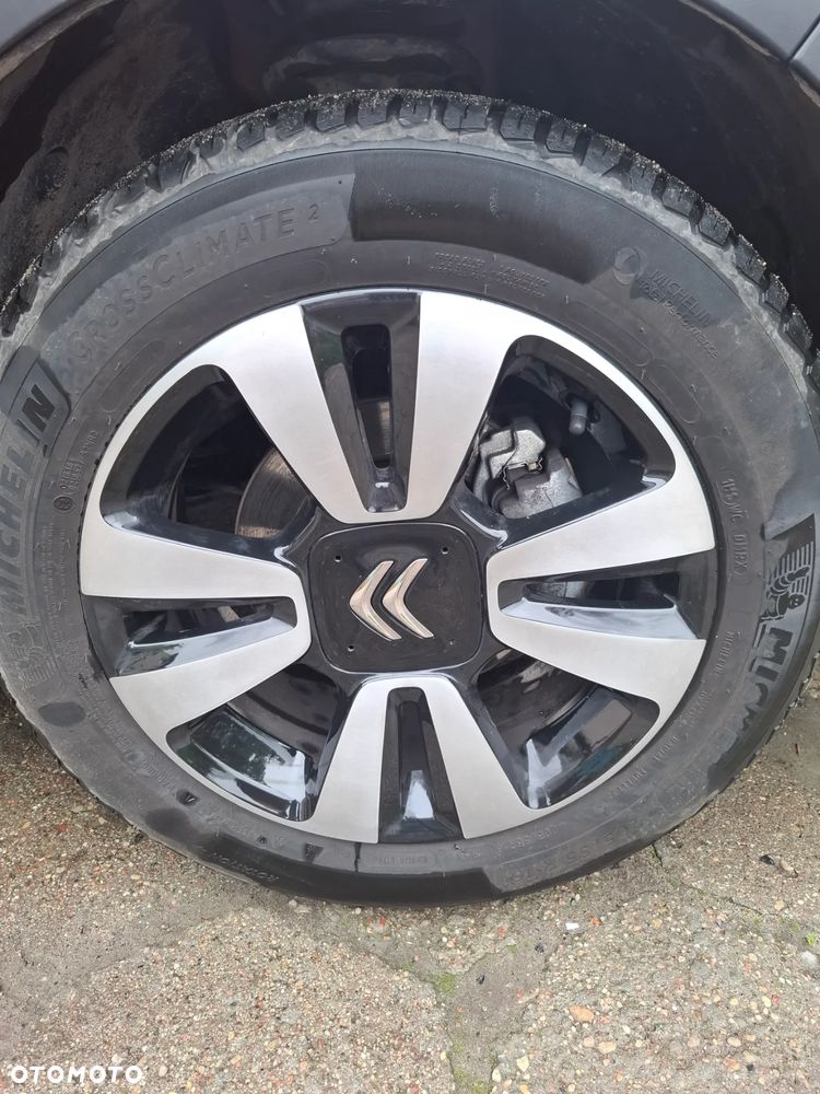Citroën C3 1.2 PureTech C-Series - 10