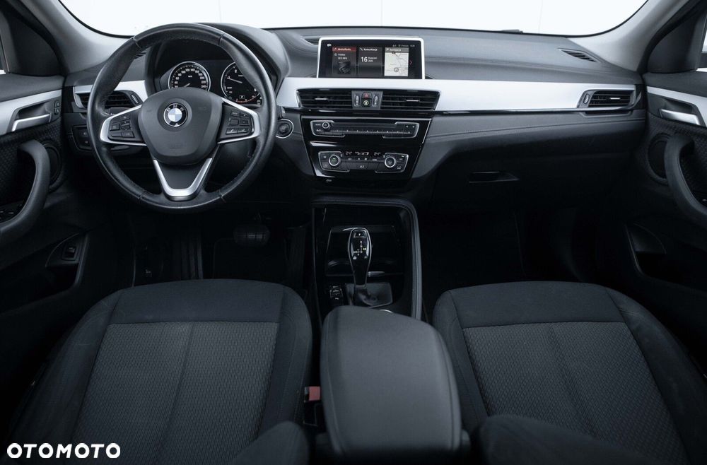 BMW X2 sDrive18d Advantage - 22