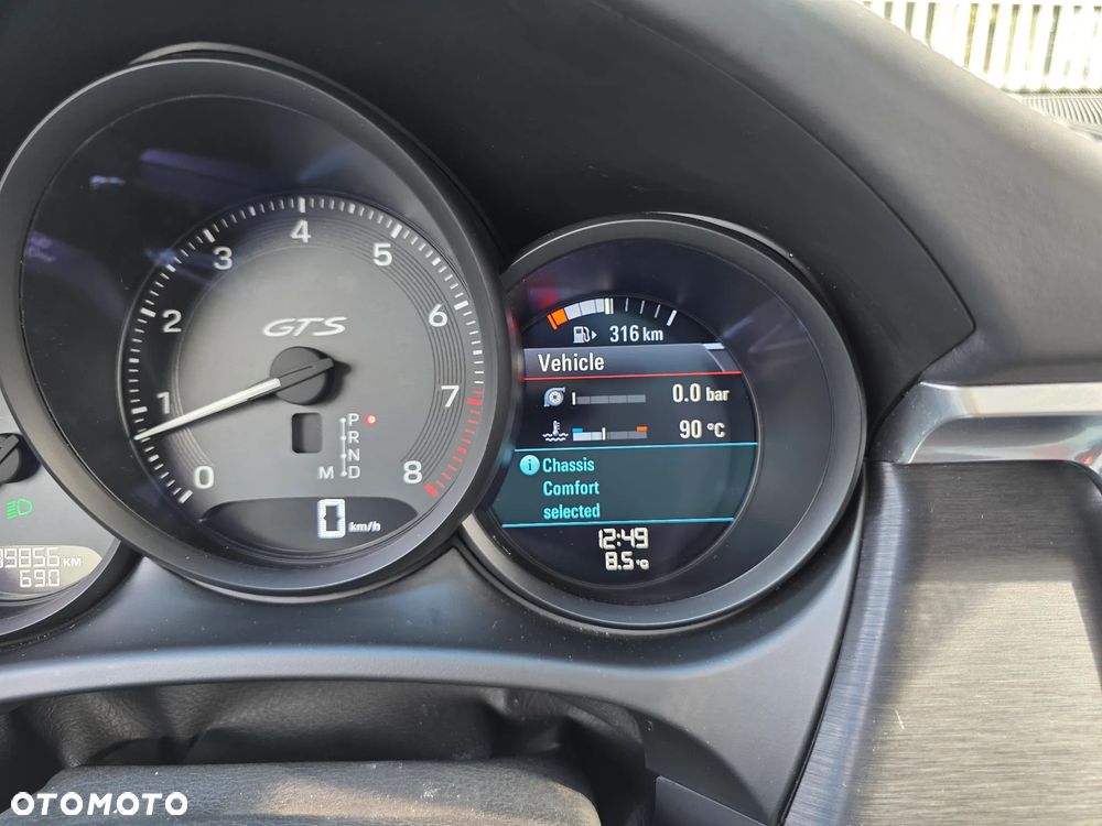 Porsche Macan GTS PDK - 24