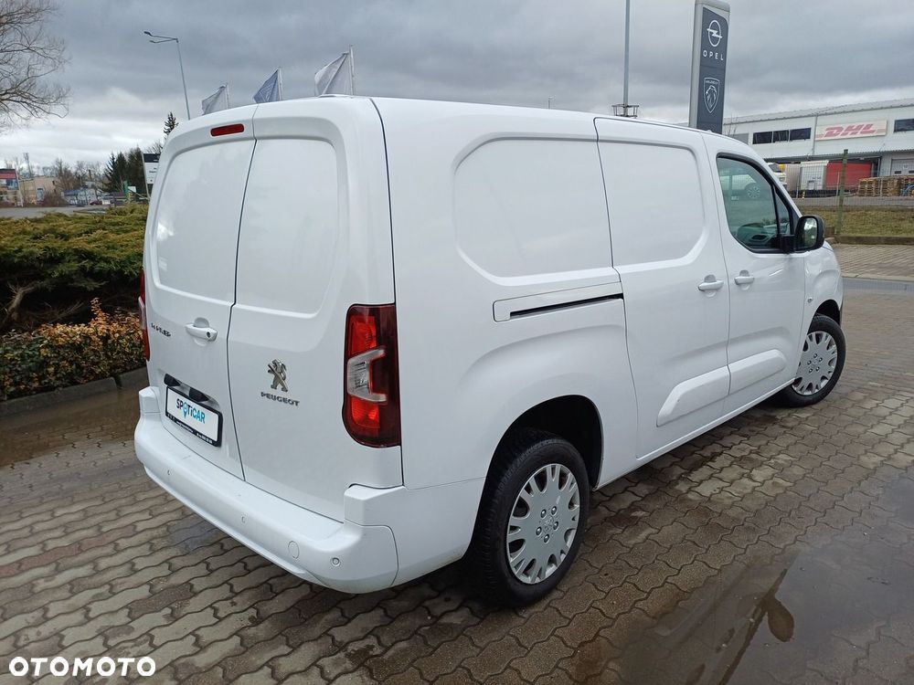 Peugeot Partner - 8