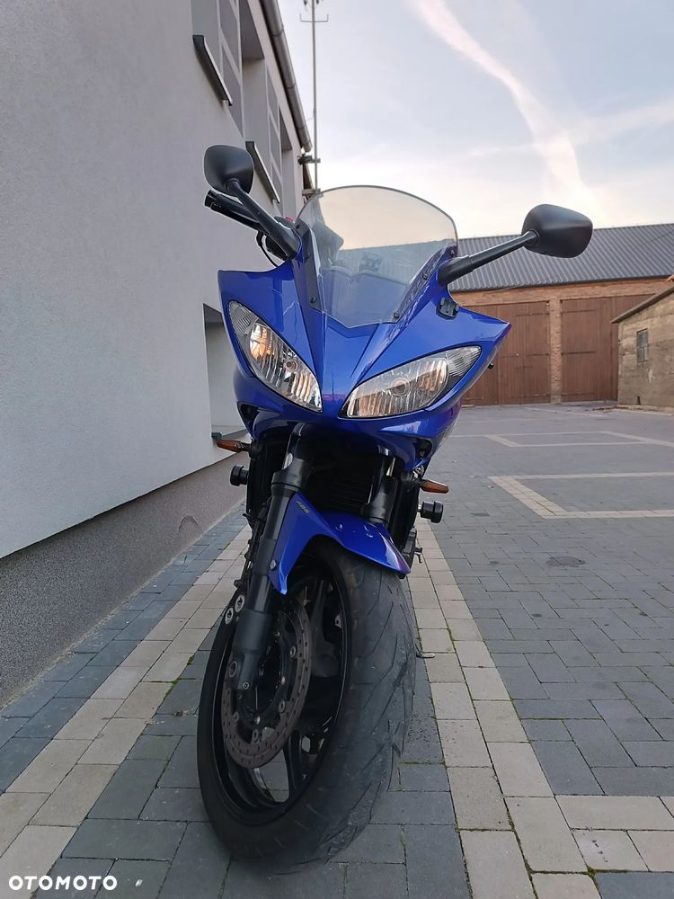 Yamaha FZ6 - 10