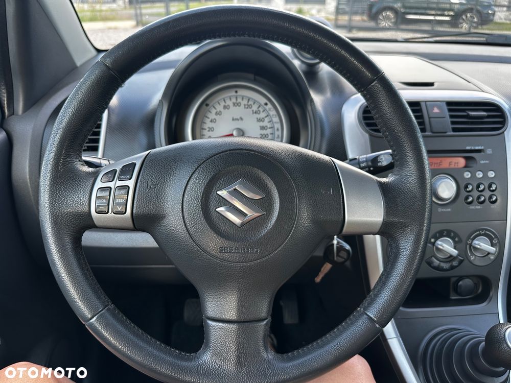 Suzuki Splash 1.0 Club - 23