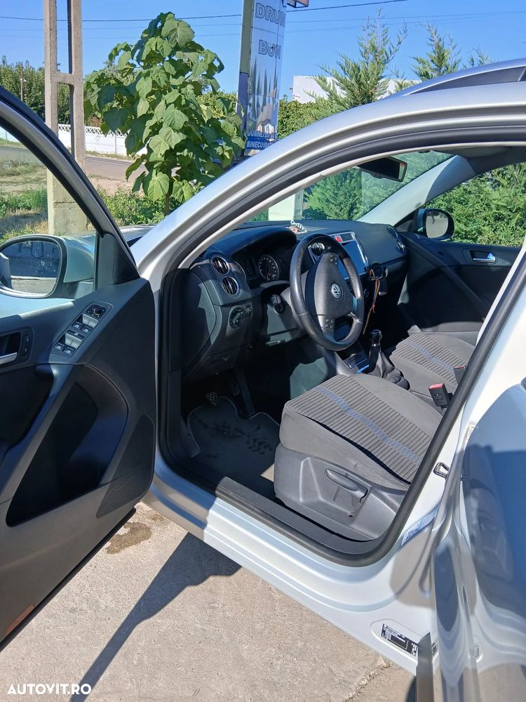 Volkswagen Tiguan 2.0 TDI DPF 4Motion Track&Field - 11