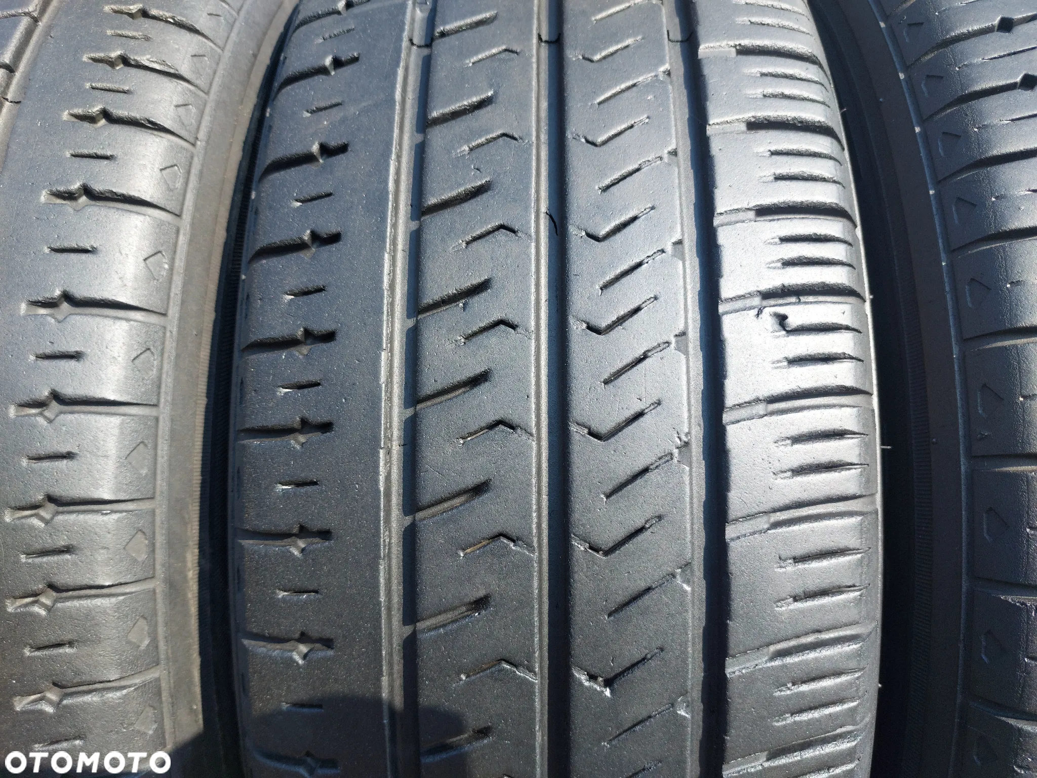 205/65 R16C 107/105T OPONY HANKOOK RADIAL RA28 DOT14 - 2