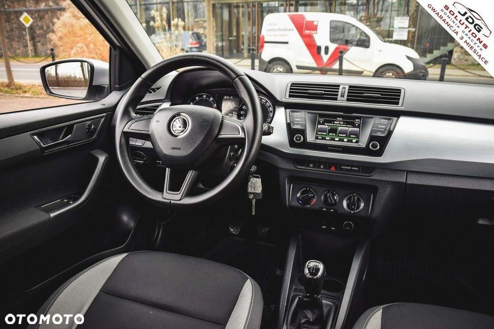 Skoda Fabia 1.0 TSI Clever - 23