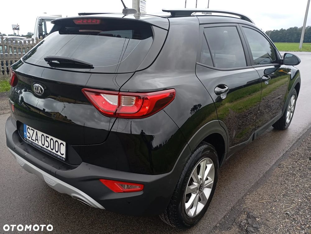 Kia Stonic 1.2 L - 4