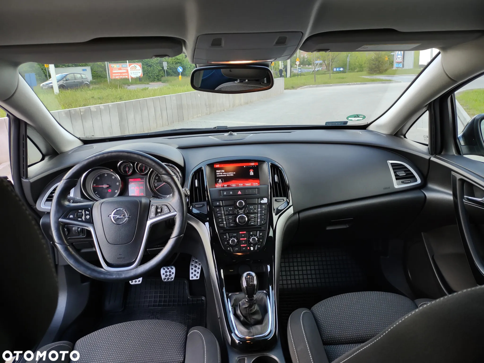 Opel Astra 2.0 CDTI DPF Sports Tourer - 19