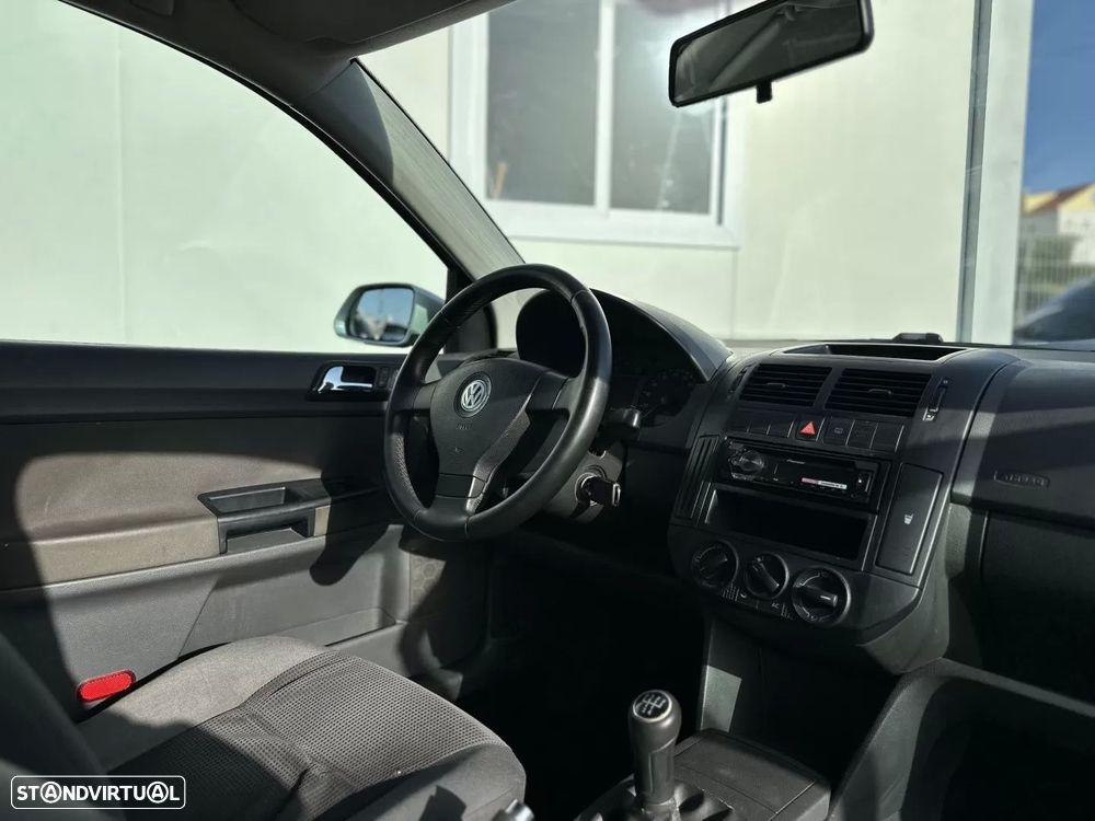 VW Polo 1.2 Confortline - 18
