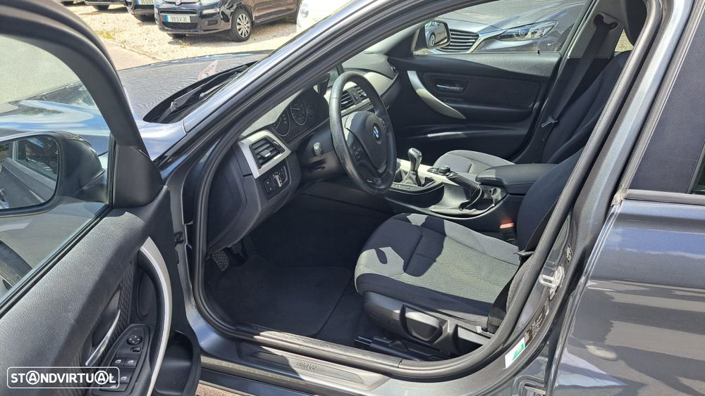 BMW 316 d Line Modern - 29
