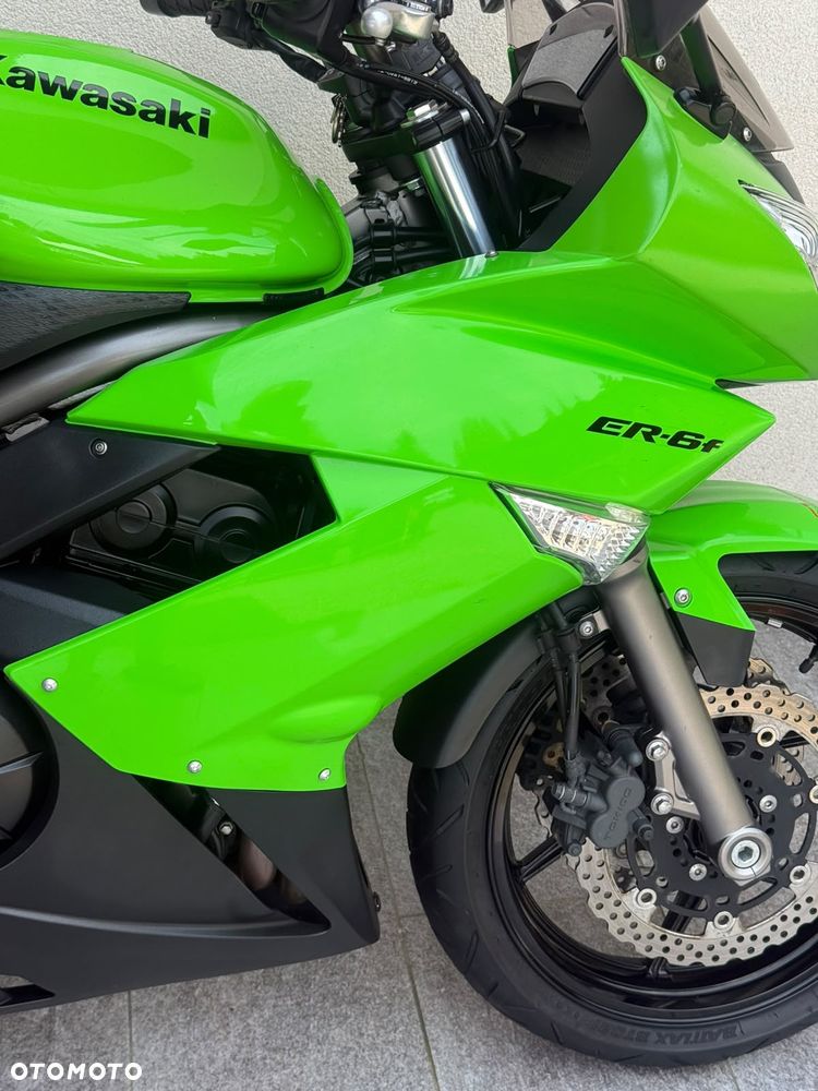 Kawasaki ER - 7