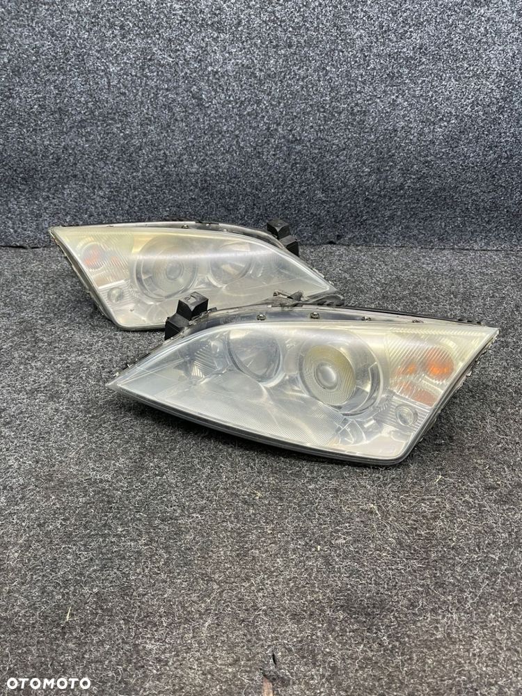ford mondeo mk III lampa prawa  lewa przód przednia xenon europa