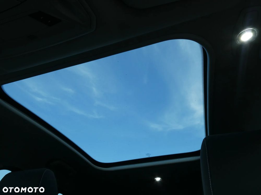 Ford C-MAX 1.6 EcoBoost Titanium - 25