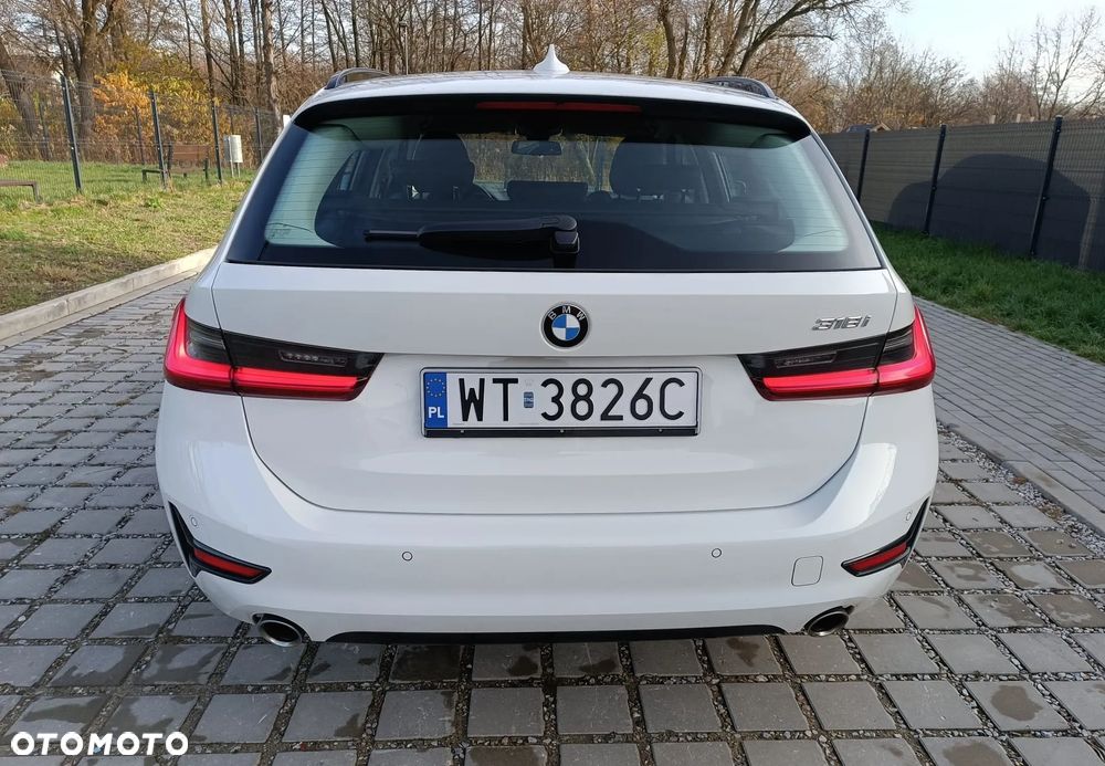 BMW Seria 3 318i Sport Line - 6