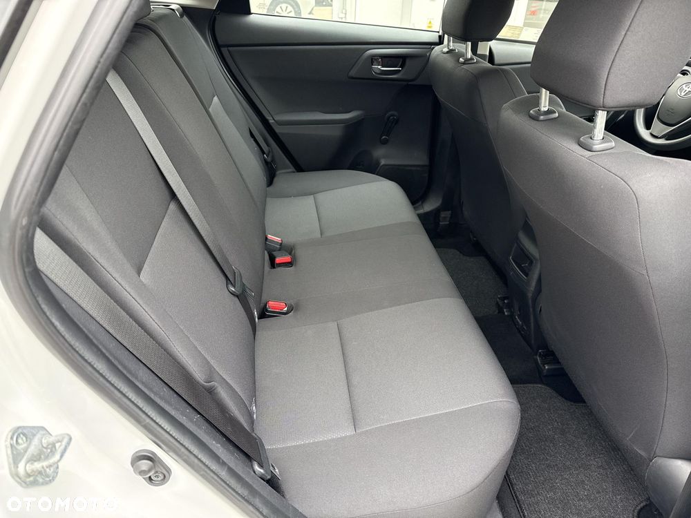 Toyota Auris 1.33 VVT-i Active - 8
