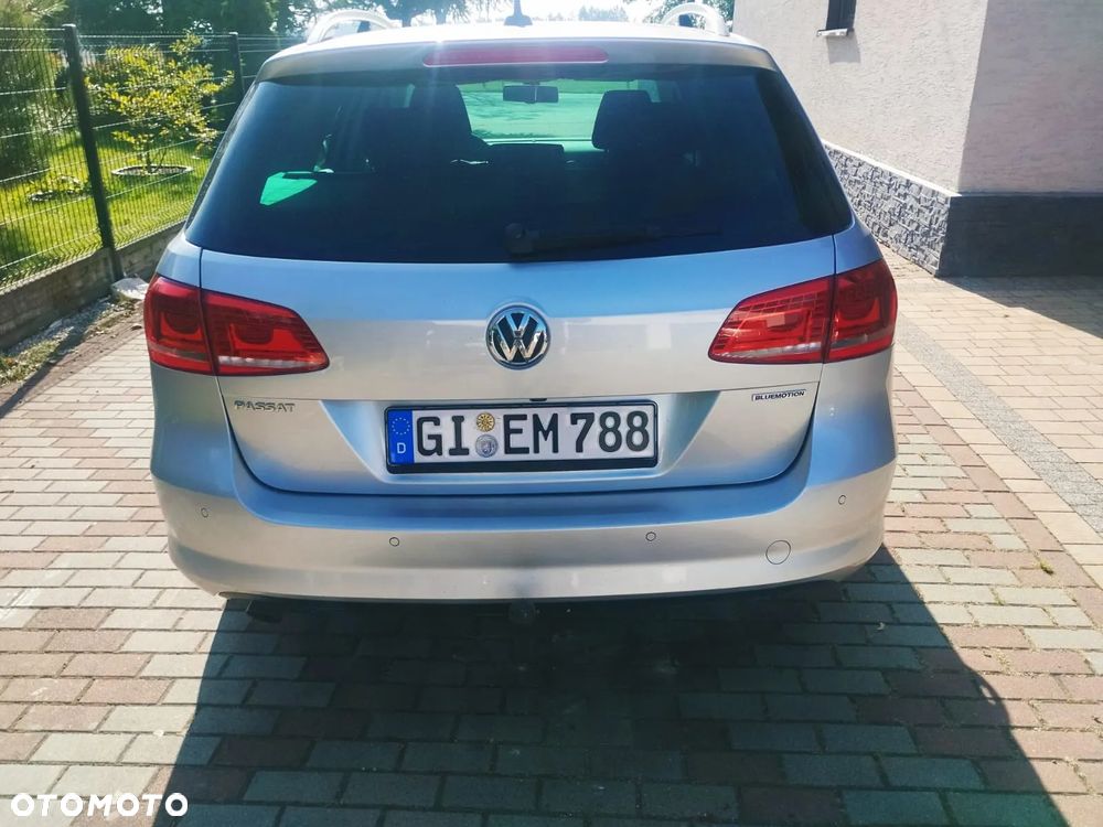 Volkswagen Passat 1.6 TDI Comfortline - 27