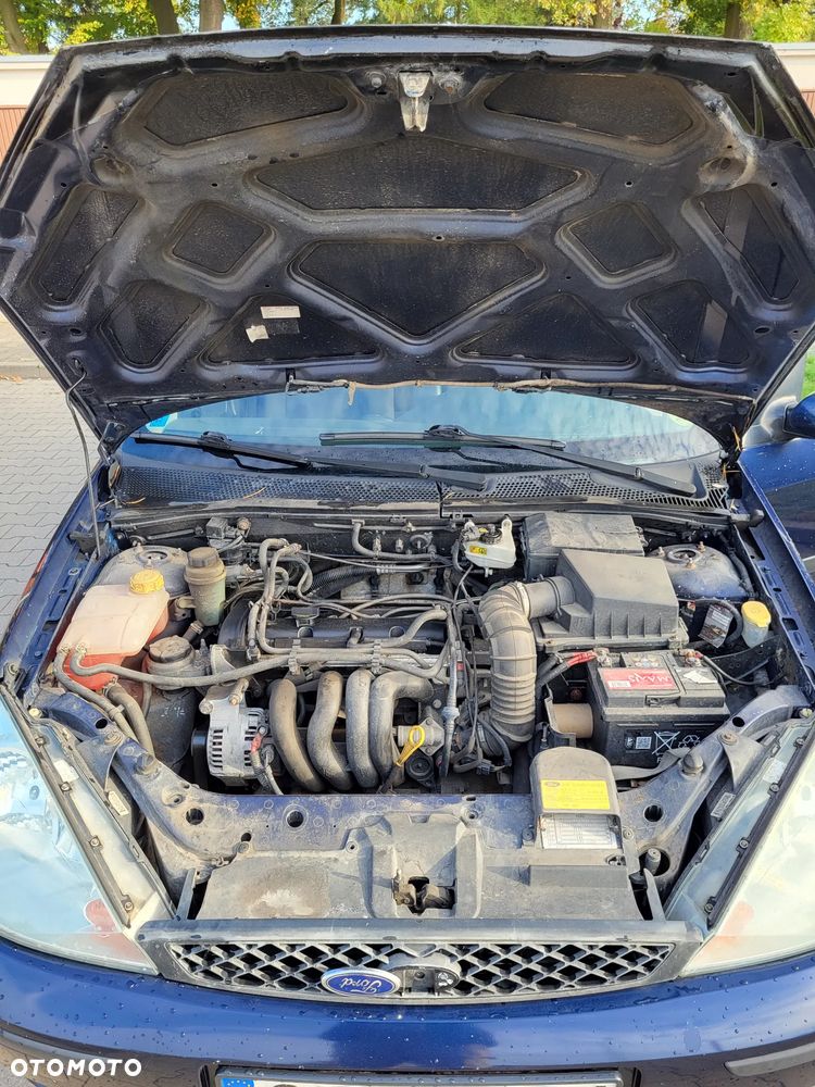 Ford Focus 1.6 Comfort - 17