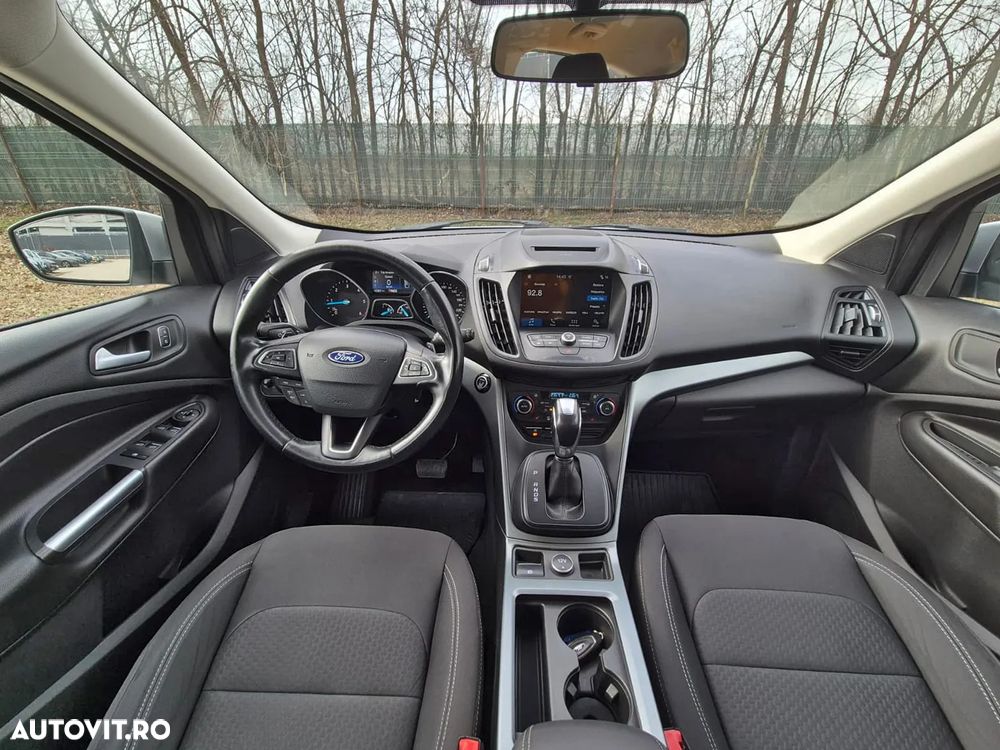 Ford Kuga 2.0 TDCi 4WD Powershift Trend - 19