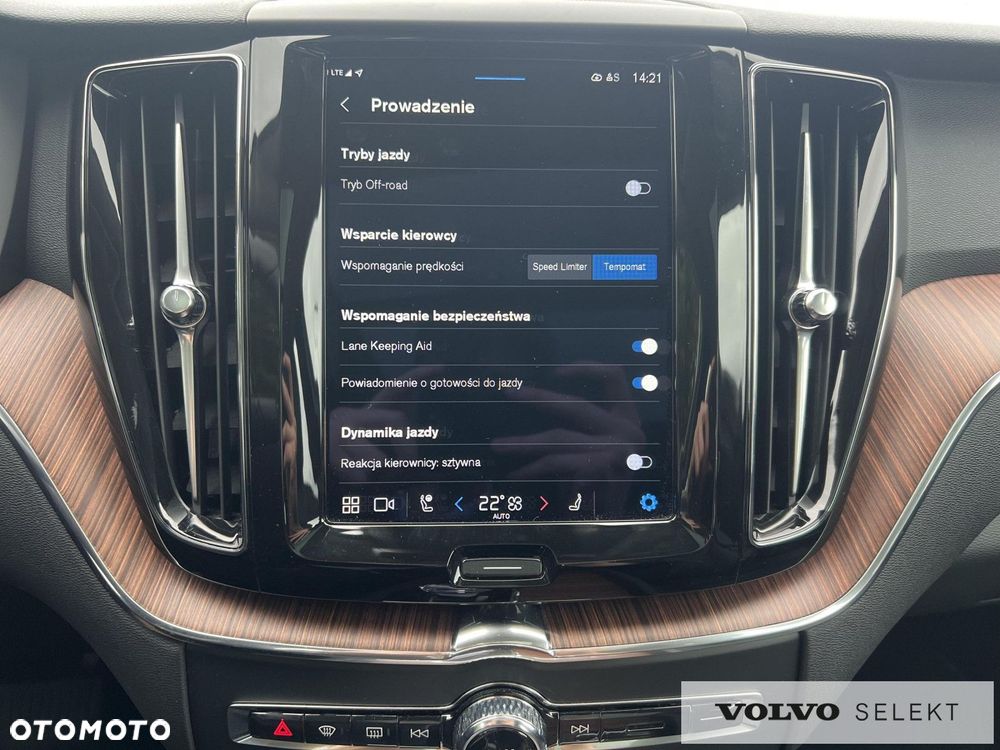 Volvo XC 60 - 25