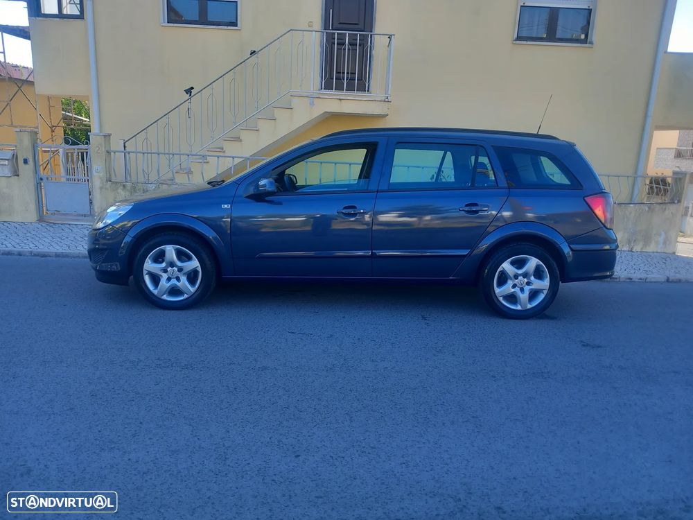 Opel Astra Caravan 2007 photo 5
