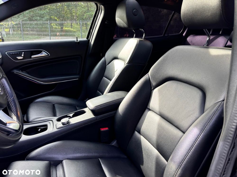 Mercedes-Benz GLA 250 4-Matic - 19