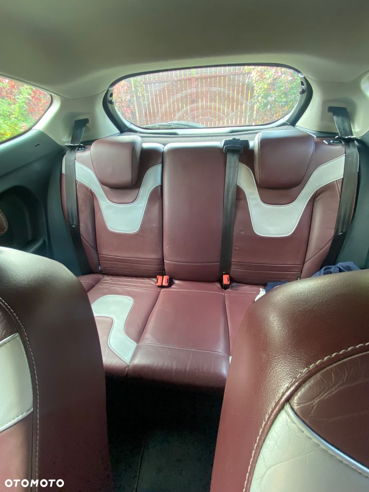 Ford Fiesta - 14