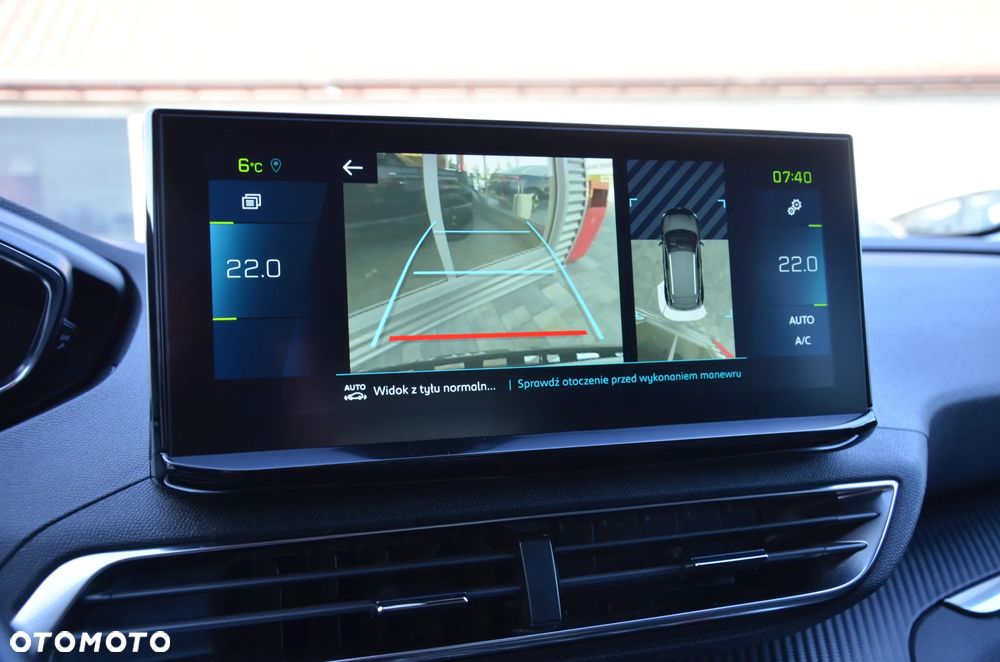 Peugeot 3008 225 e-EAT8 Allure - 22