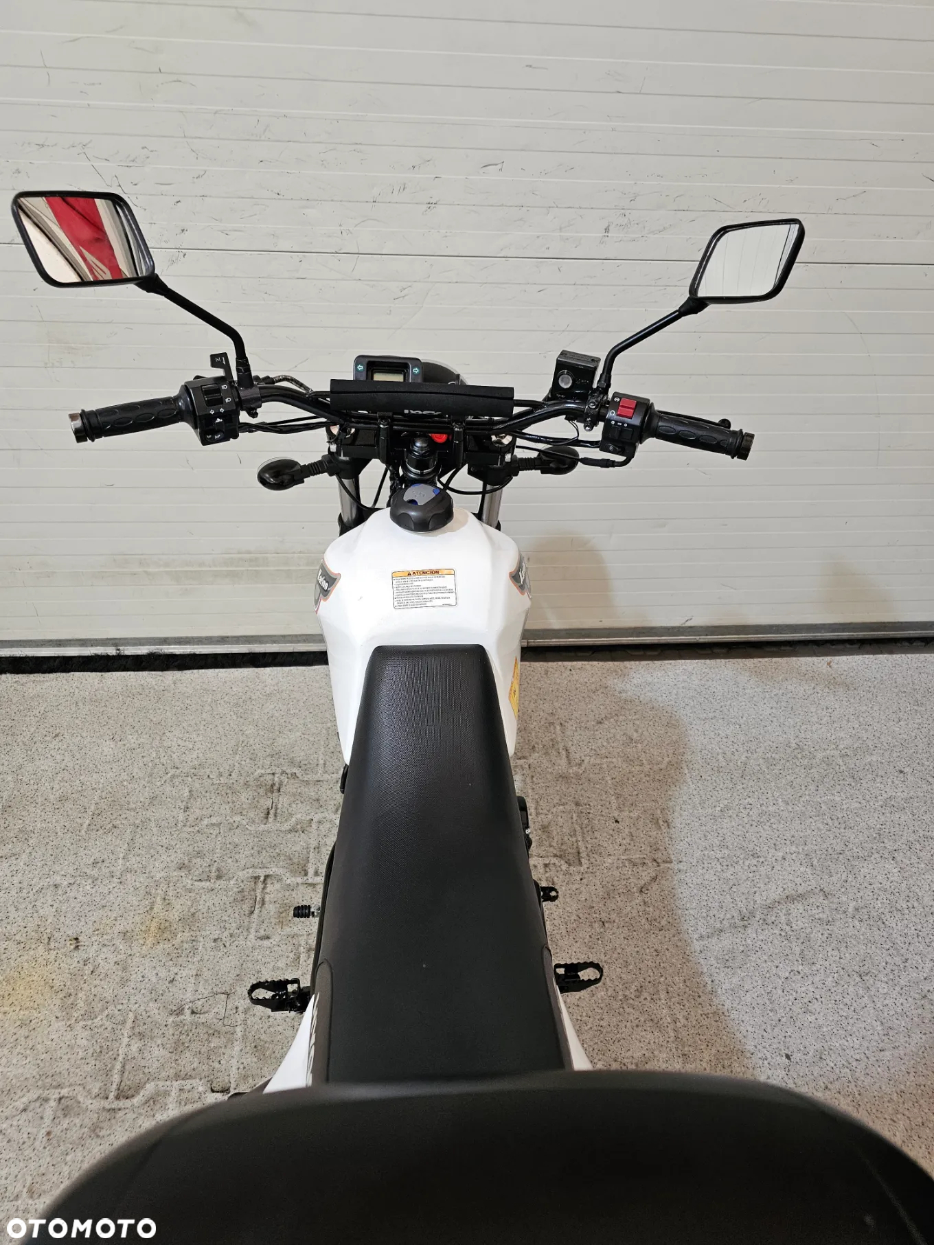 Hyosung Inny - 27