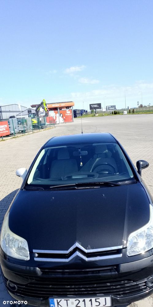 Citroën C4 1.4 16V X - 7