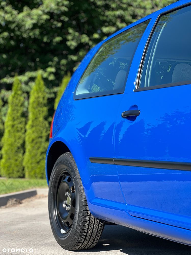 Volkswagen Golf 1.9 TDI Comfortline - 24