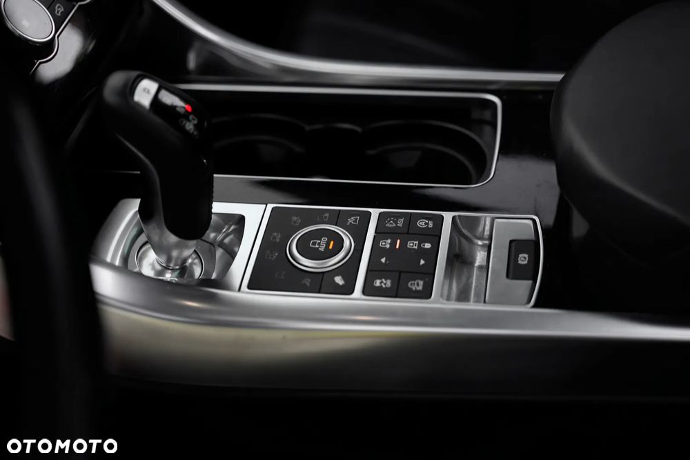 Land Rover Range Rover Sport SDV8 Autobiography Dynamic - 31