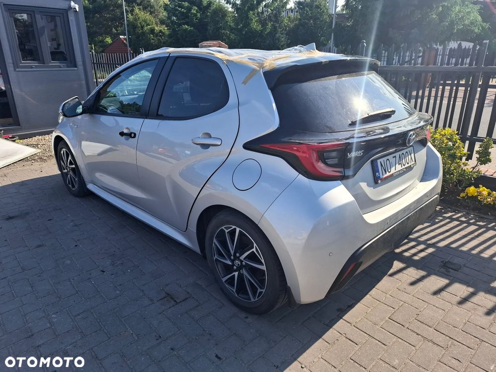 Toyota Yaris 1.5 Dynamic CVT - 3