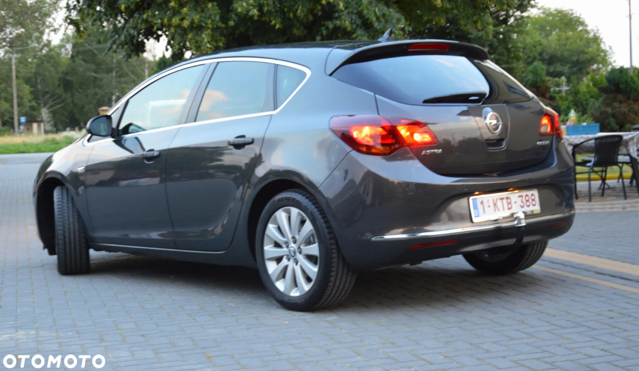 Opel Astra IV 1.6 CDTI Cosmo - 5