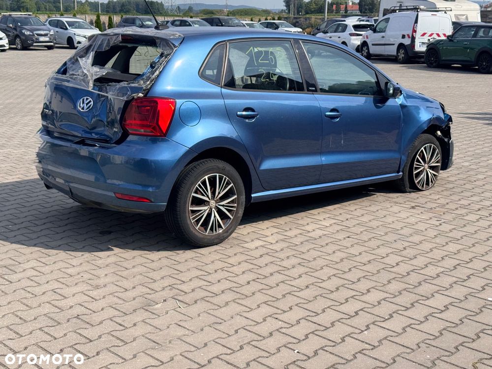 Volkswagen Polo 1.2 TSI Blue Motion Technology Allstar - 9