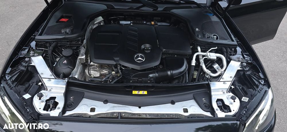 Mercedes-Benz E 220 d 4Matic 9G-TRONIC AMG Line - 24
