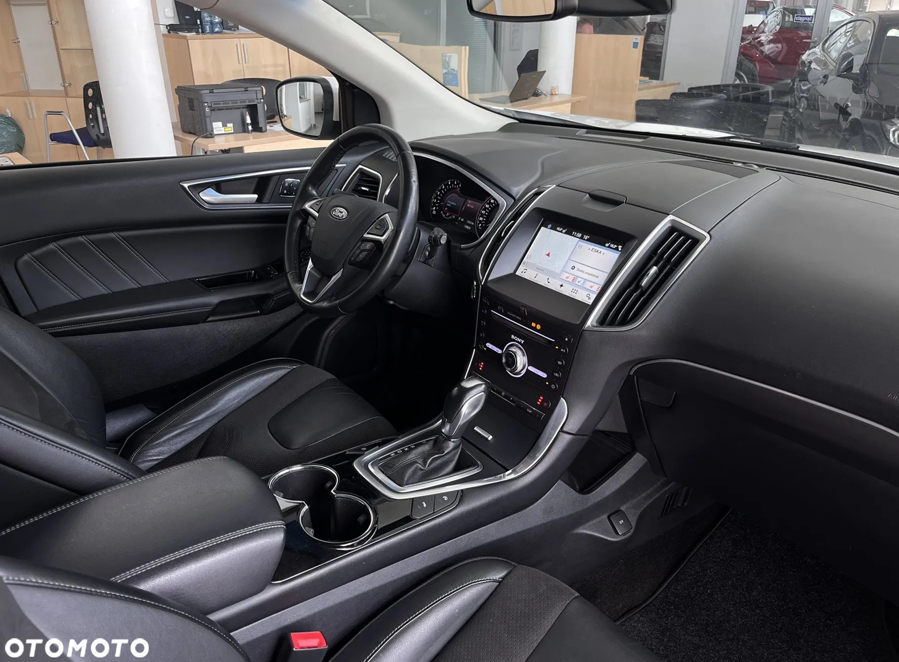 Ford Edge 2.0 TDCi Twin-Turbo 4WD ST-Line - 24