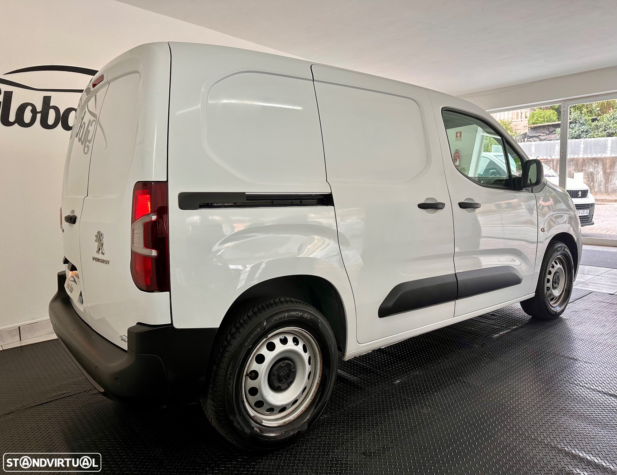 Peugeot Partner 1.5 BlueHDi 100 L2 EHZ Cabine Dupla - 6