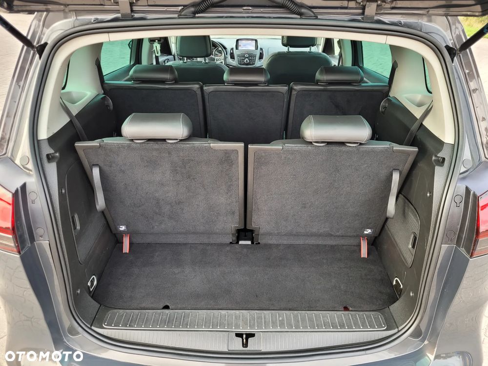 Opel Zafira 1.4 T Cosmo EcoFLEX S&S - 32