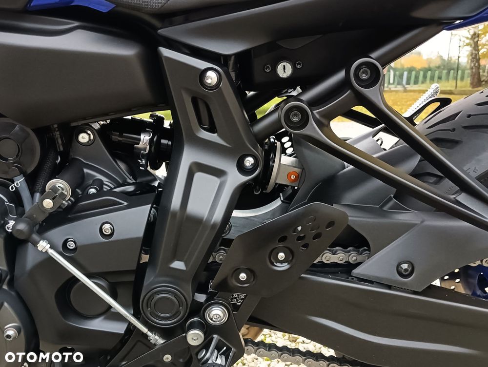 Yamaha MT - 30