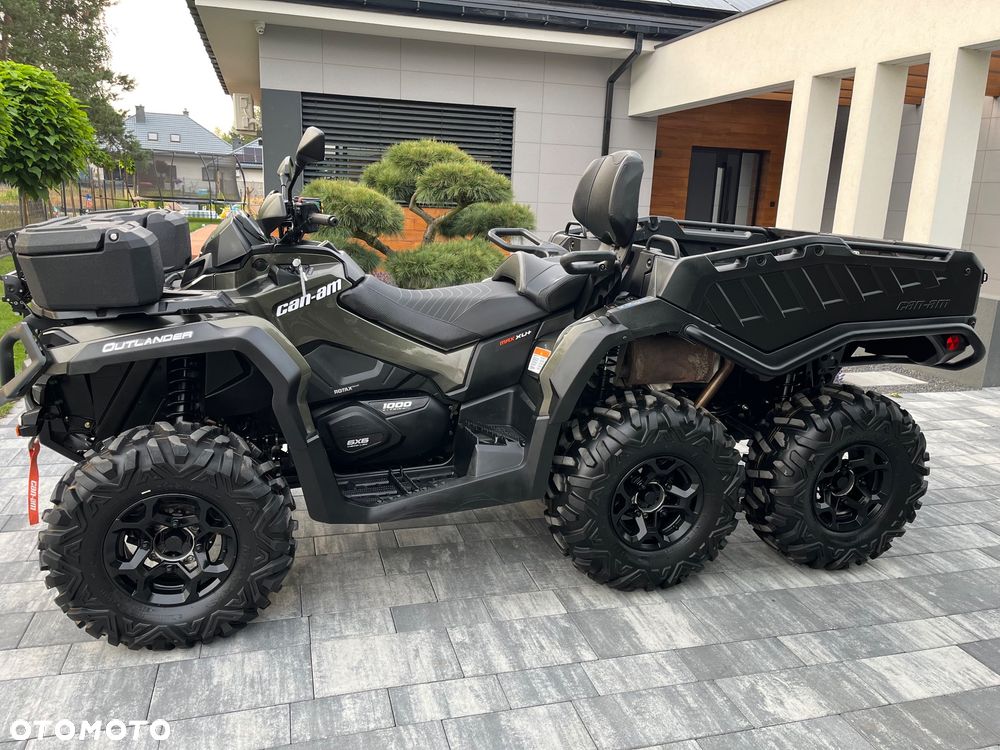 Can-Am Outlander Max - 4