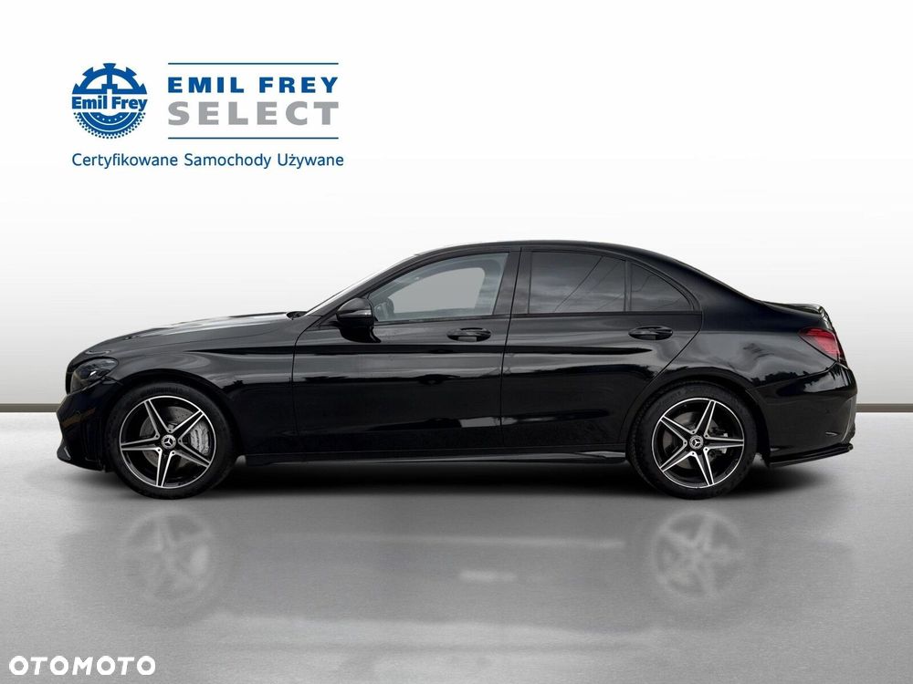 Mercedes-Benz C-Class 2018 photo 2