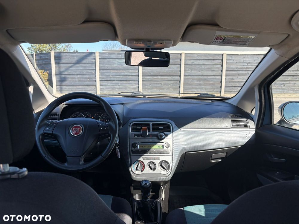 Fiat Punto 1.2 8V - 4