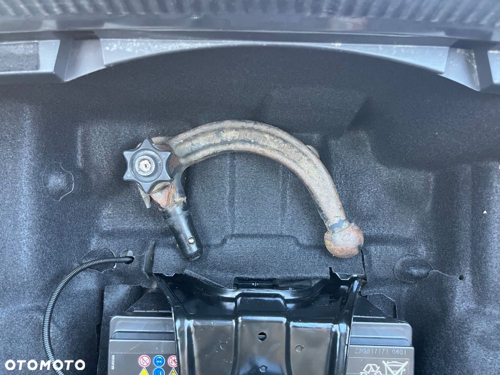 Audi A4 Avant 40 TDI quattro S tronic S line - 22