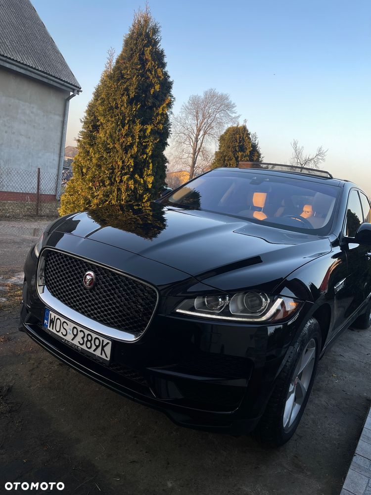 Jaguar F-Pace 35t AWD Prestige - 31
