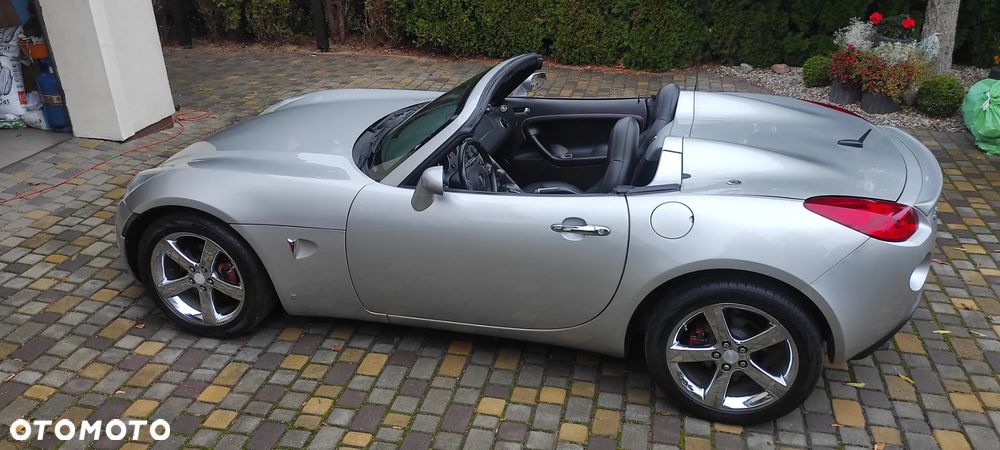Pontiac Solstice - 25