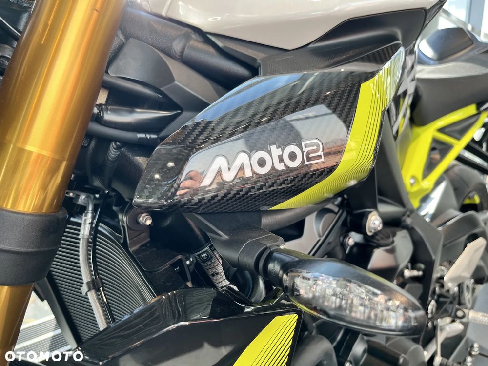 Triumph Street Triple - 9