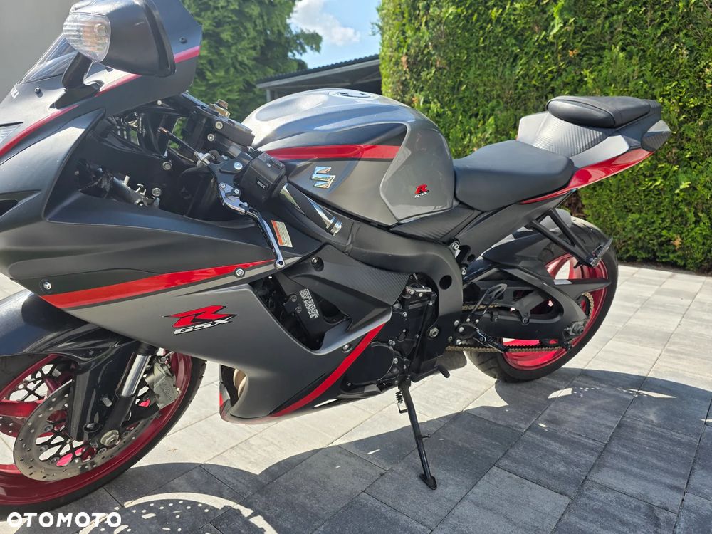 Suzuki GSX-R - 3