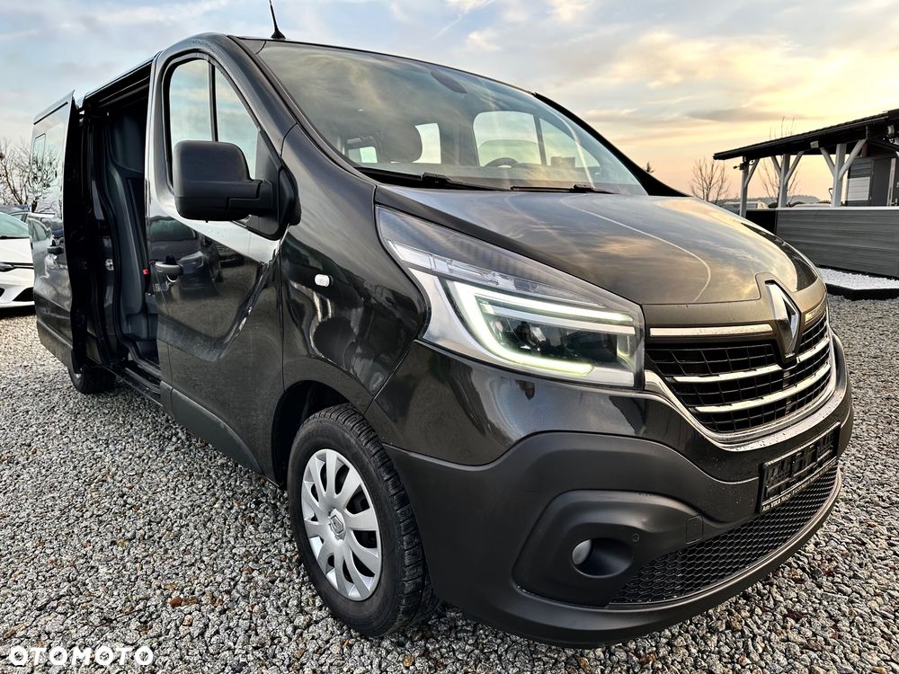 Renault Trafic Grand 2.0 dCi EDC - 12