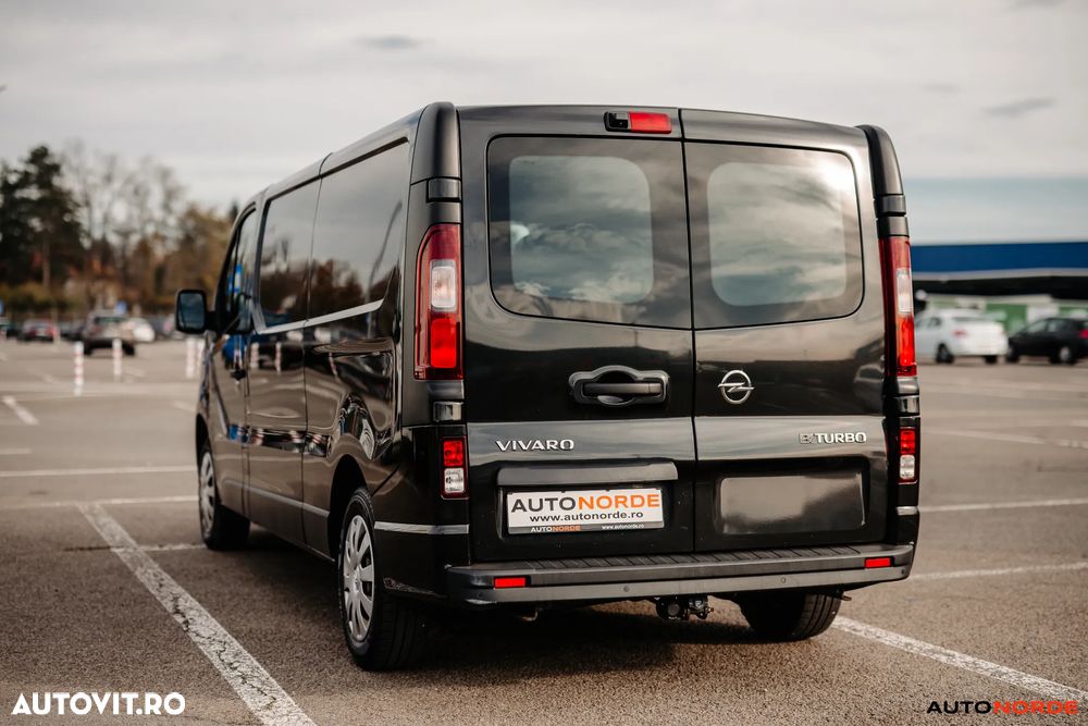 Opel VIVARO - 9