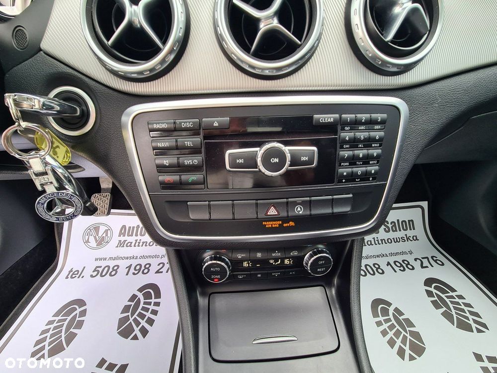 Mercedes-Benz GLA 200 Style - 14